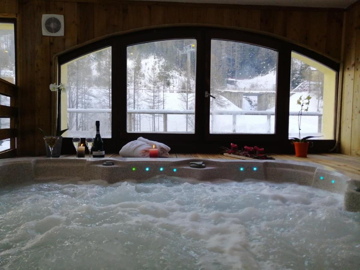 Alpazur Val Cenis Hotel Lanslebourg-Mont-Cenis Bagian luar foto